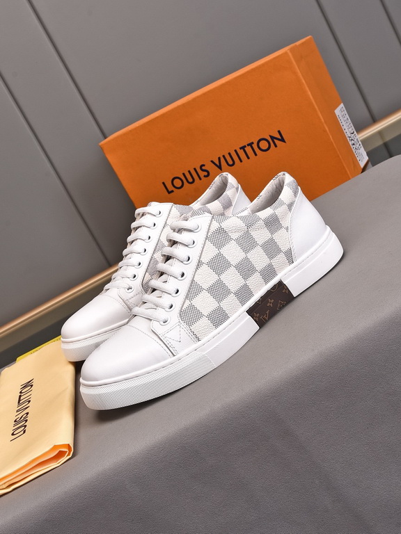 Men's Louis Vuitton Shoes-752